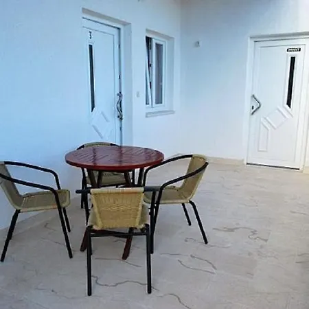 Veronik Ap Tip 42 Apartment